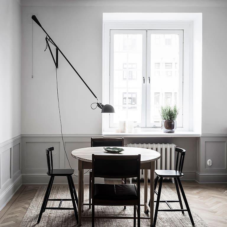 Model 265 Adjustable Wall Light Fixture