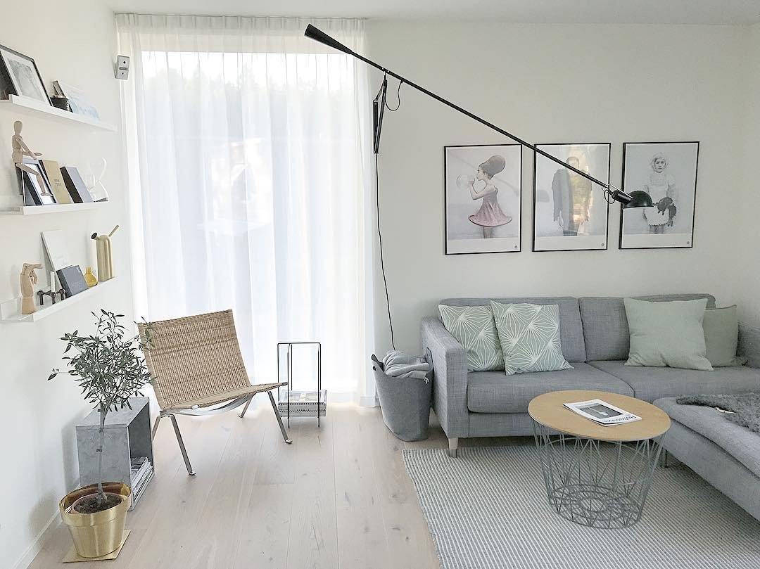 Model 265 Adjustable Wall Light Fixture