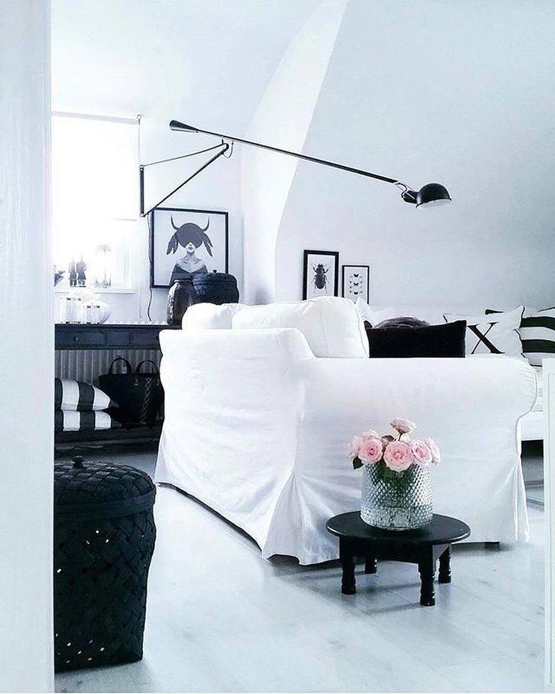 Model 265 Adjustable Wall Light Fixture