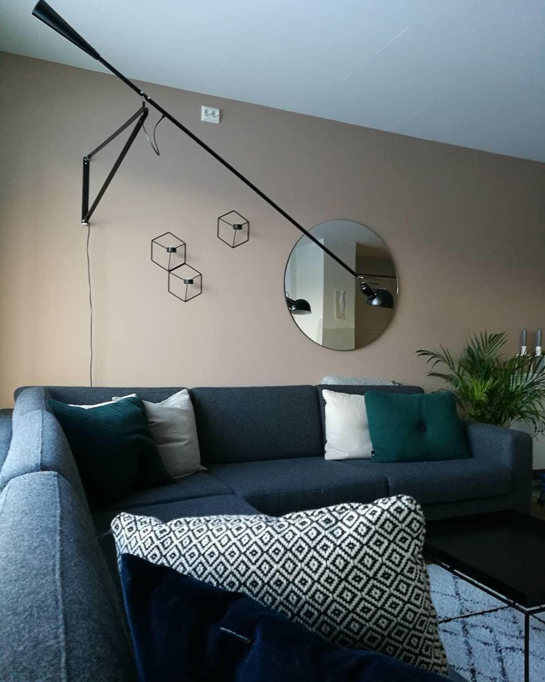 Model 265 Adjustable Wall Light Fixture
