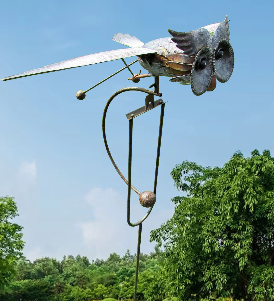 Metal Garden Wind Spinner with Stake – Weather-Resistant Lawn Decor