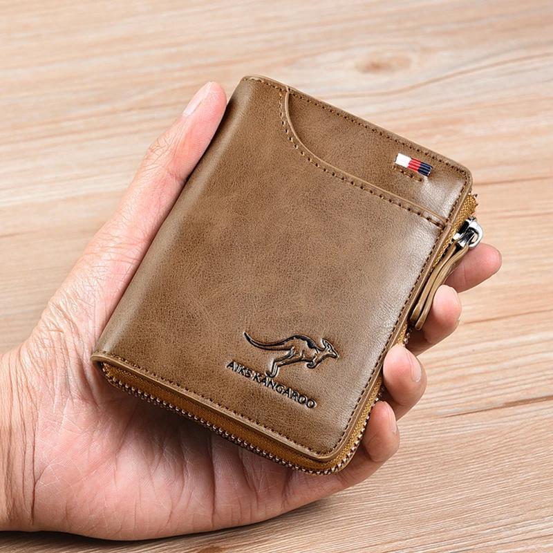 Men's RFID-Blocking Leather Wallet