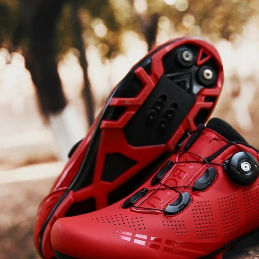 Orthopedic Cycling Shoes for Enhanced Comfort and Performance