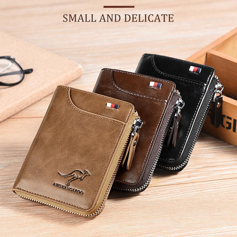 Men's RFID-Blocking Leather Wallet