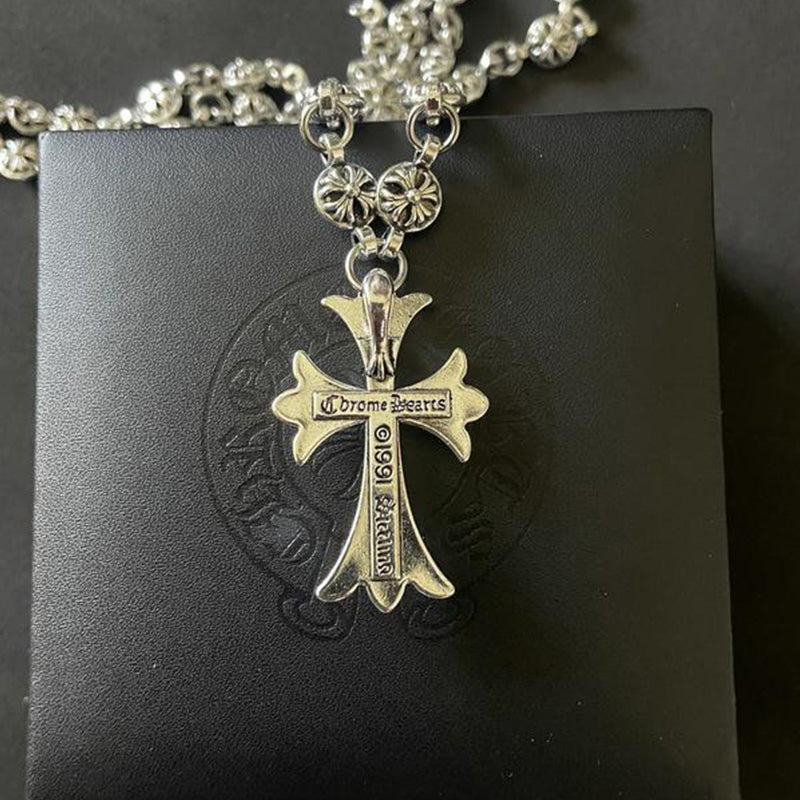 Gothic Cross Necklace Pendant for Y2K Fashion Enthusiasts