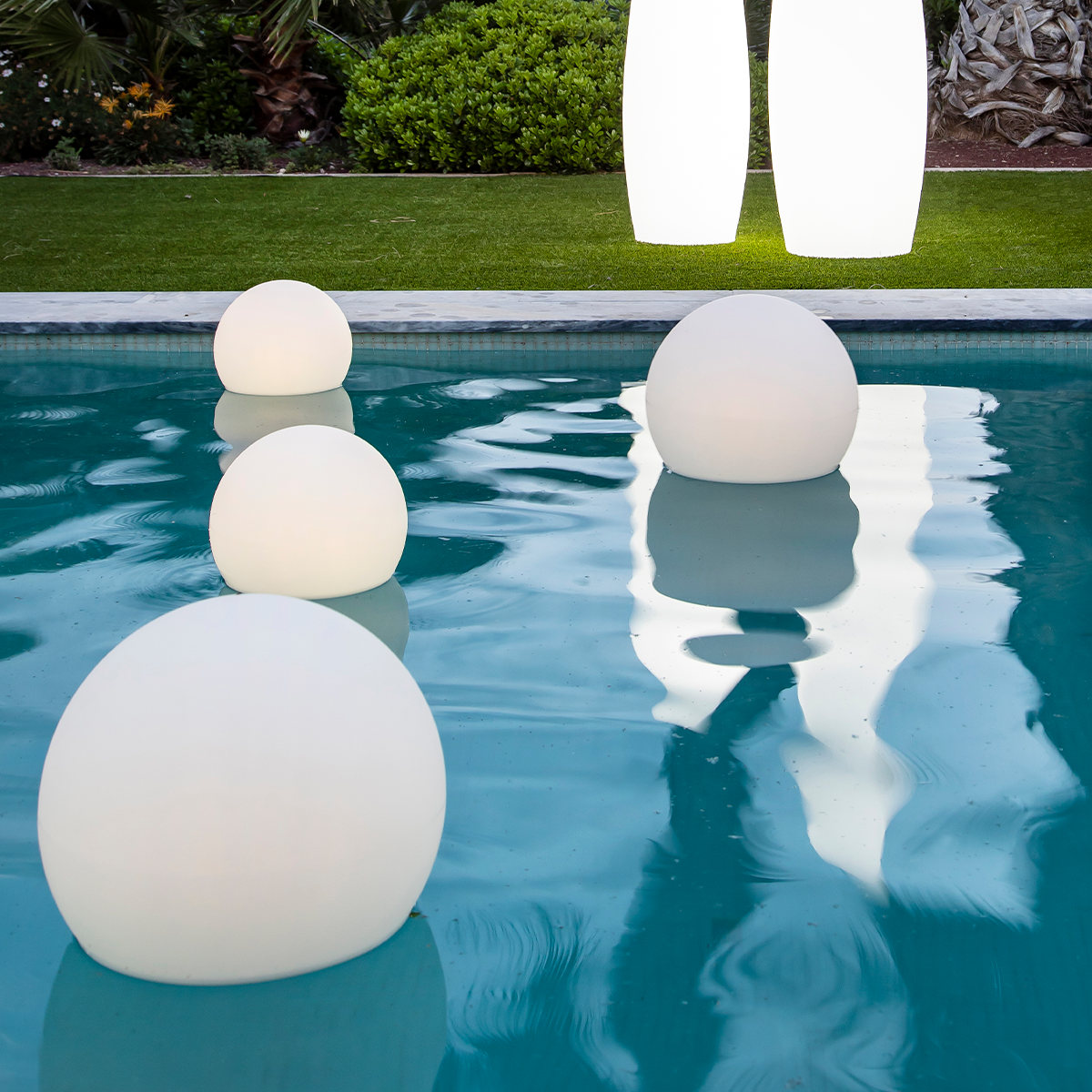 Glowing Sphere Lamp - Available in Multiple Sizes!