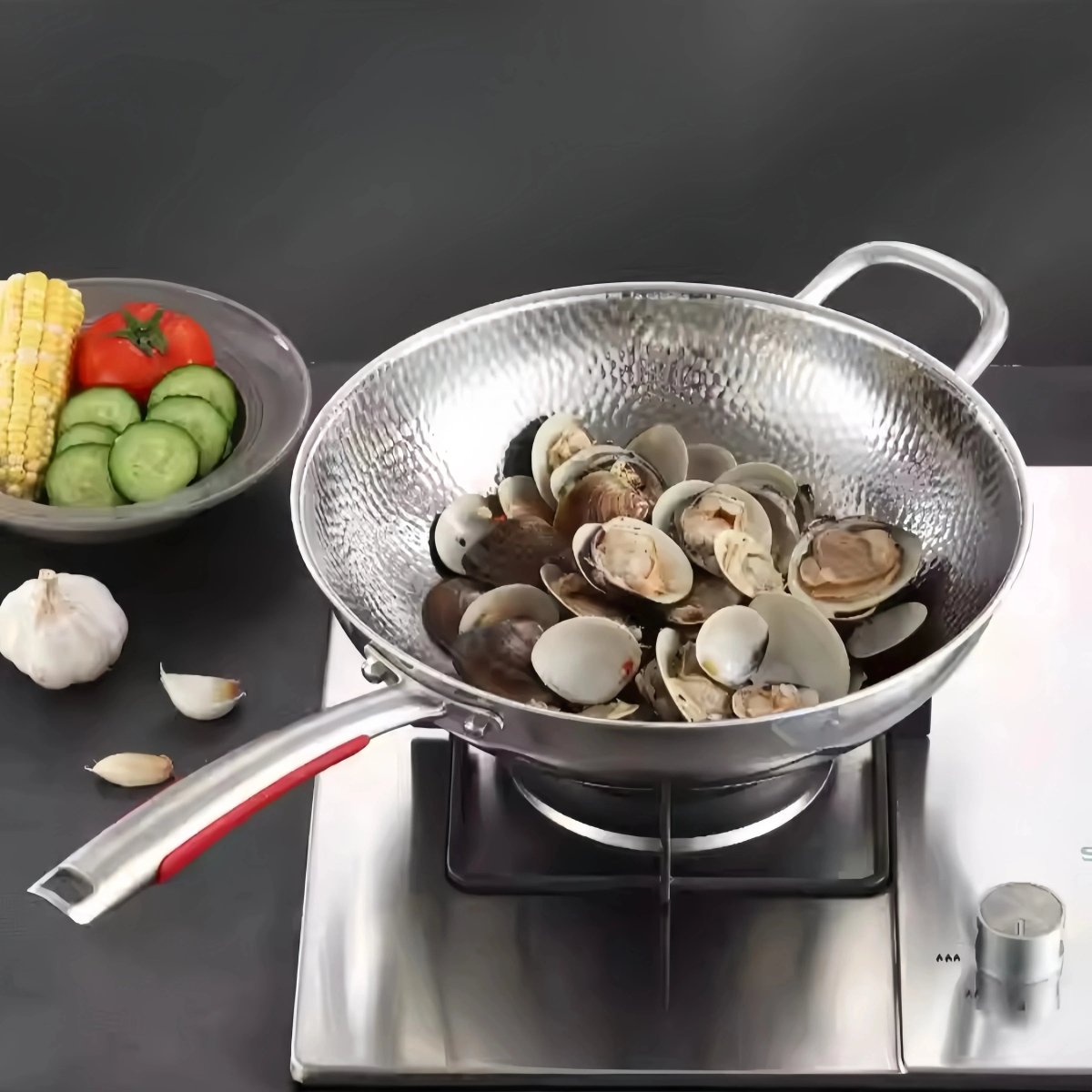 Premium Titanium Round-Bottom Wok for Induction Cooking and Stir-Frying