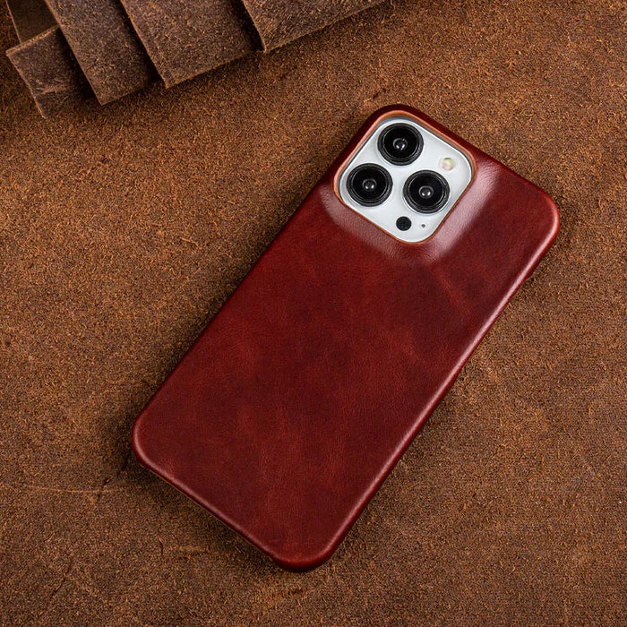 Genuine Leather Oil Wax iPhone Case with MagSafe Compatibility