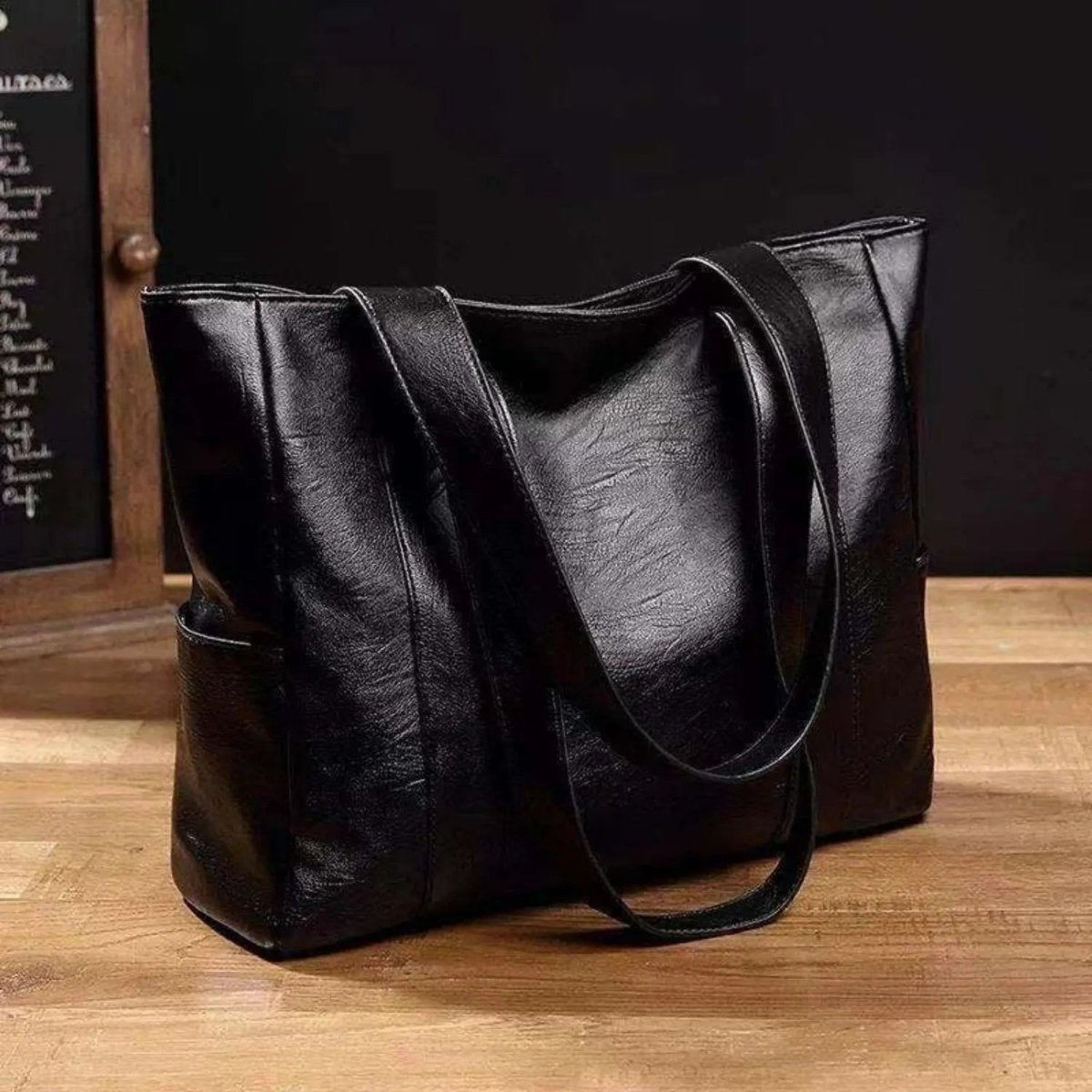 Retro-Inspired Smooth Leather Shoulder Bag with Elegant Finish