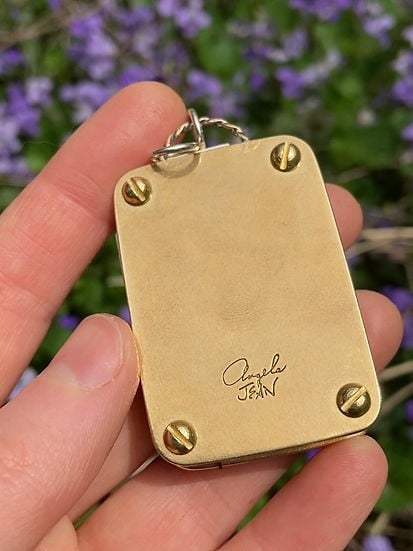 Compact Flower Press for Botanical Keepsakes | Portable Crafting Tool