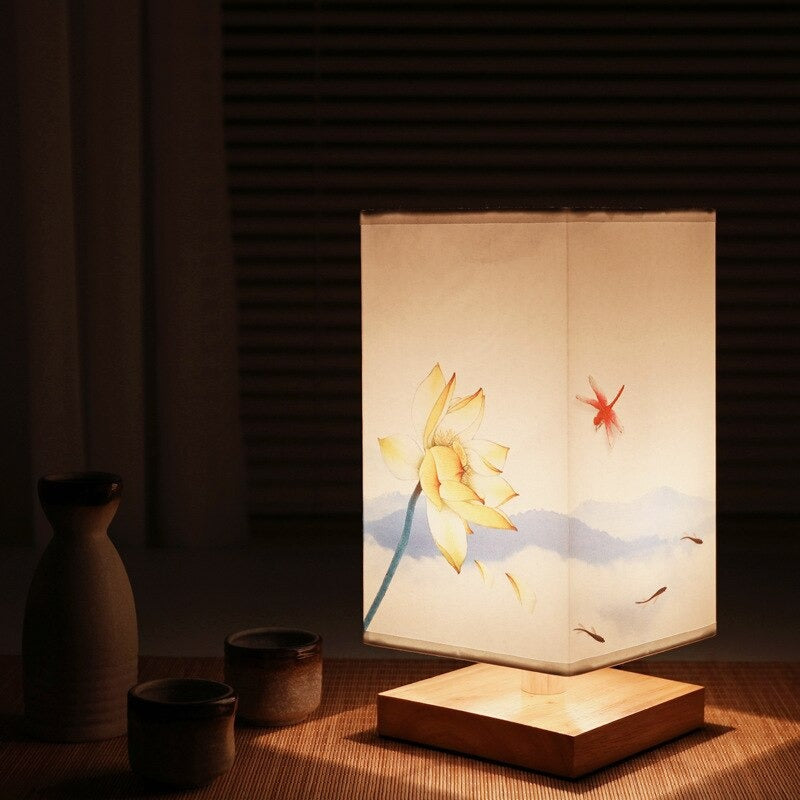Vintage Japanese Bedside Lamp – Ideal for a Calming Bedroom Atmosphere