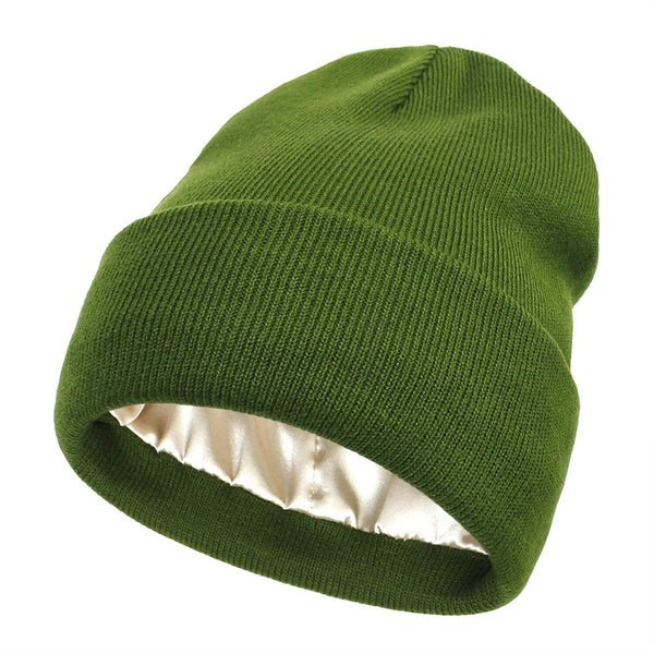 Silk-Lined Winter Hat – Wool Warmth & Anti-Frizz Hair Care