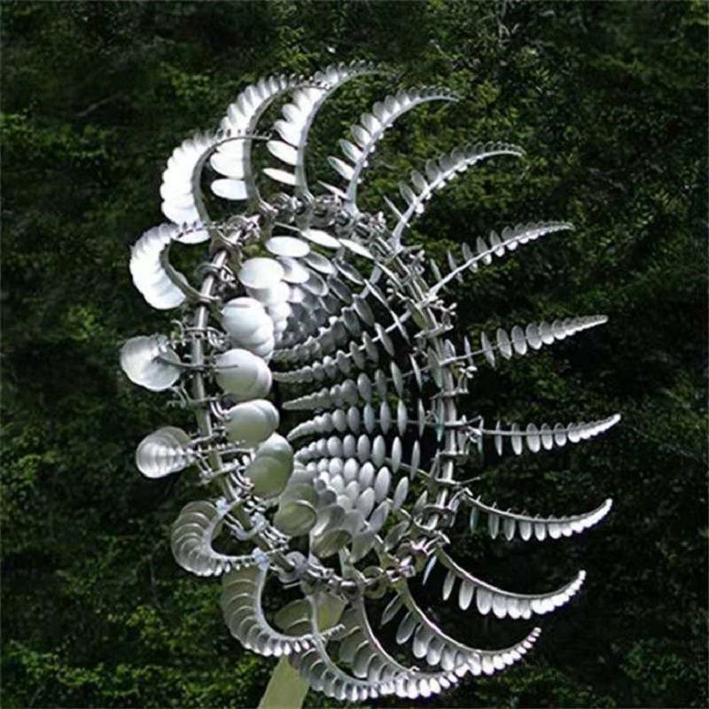 Metal Garden Wind Spinner with Telescopic Pole